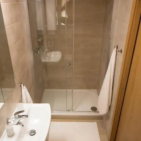 A Sklep 7 Vinaru * Bořetice